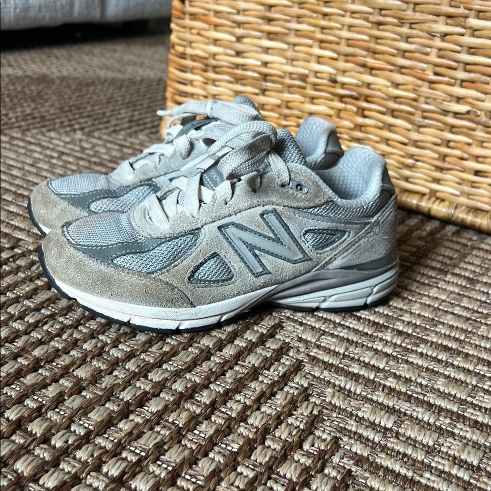 New Balance Kids Sneakers in Gray and Cream